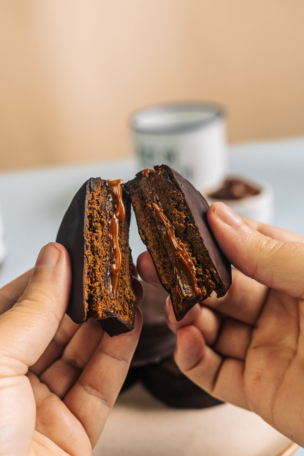Alfajor de Chocolate Meio Amargo 60g (unitário)